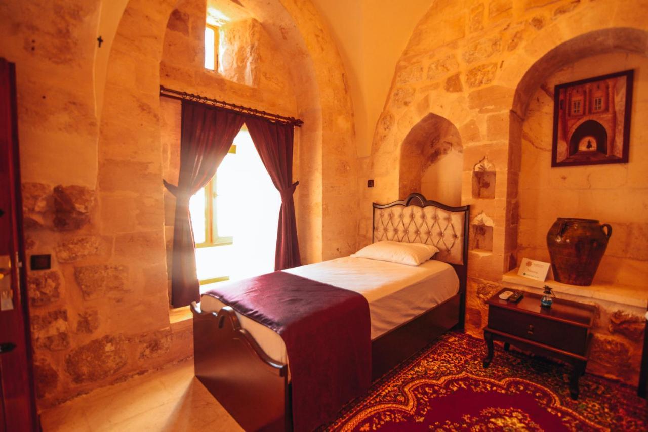 Maristan Tarihi Konak Mardin Exterior foto